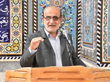 سخنرانی مبسوط استاد امیری سخنران قبل از خطبه های نماز جمعه لرستان